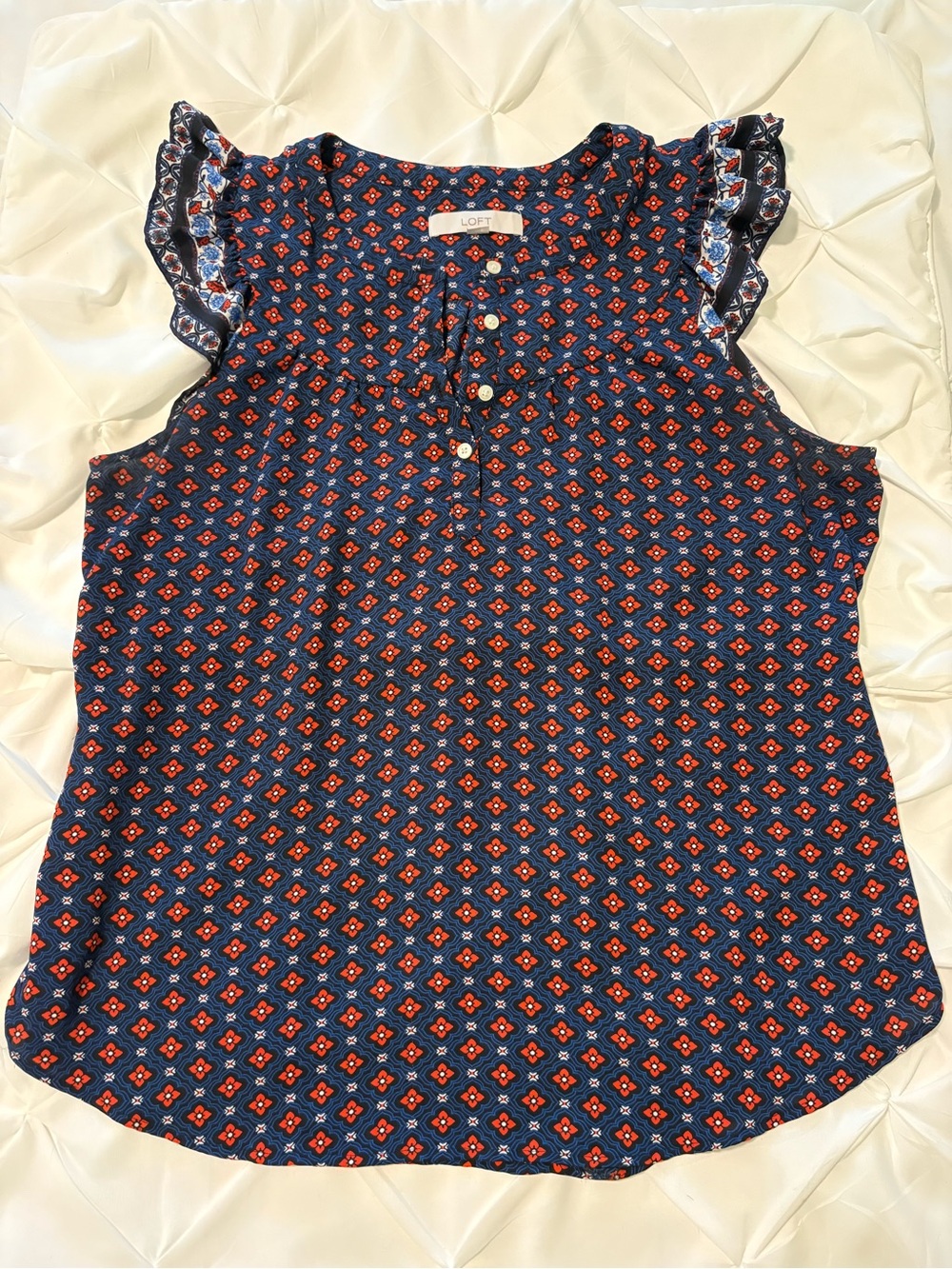LOFT Women’s Geometric Ruffle Button Blouse Blue Red White, Size L